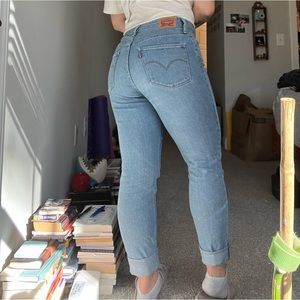 Size 29 Light Denim Levi's Women's Jeans